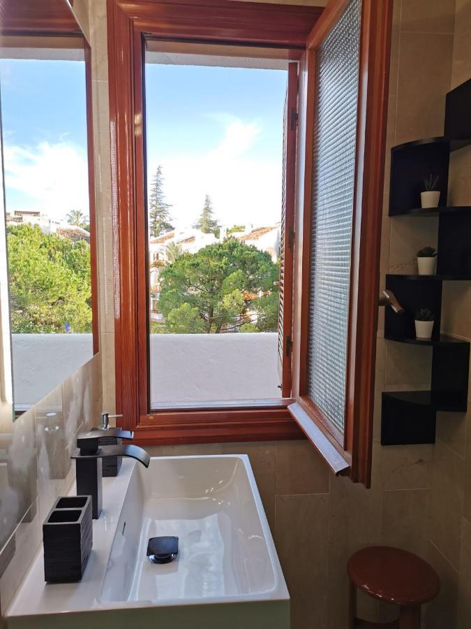 マルベーリャNueva Andalucia - Penthouseアパートメント エクステリア 写真